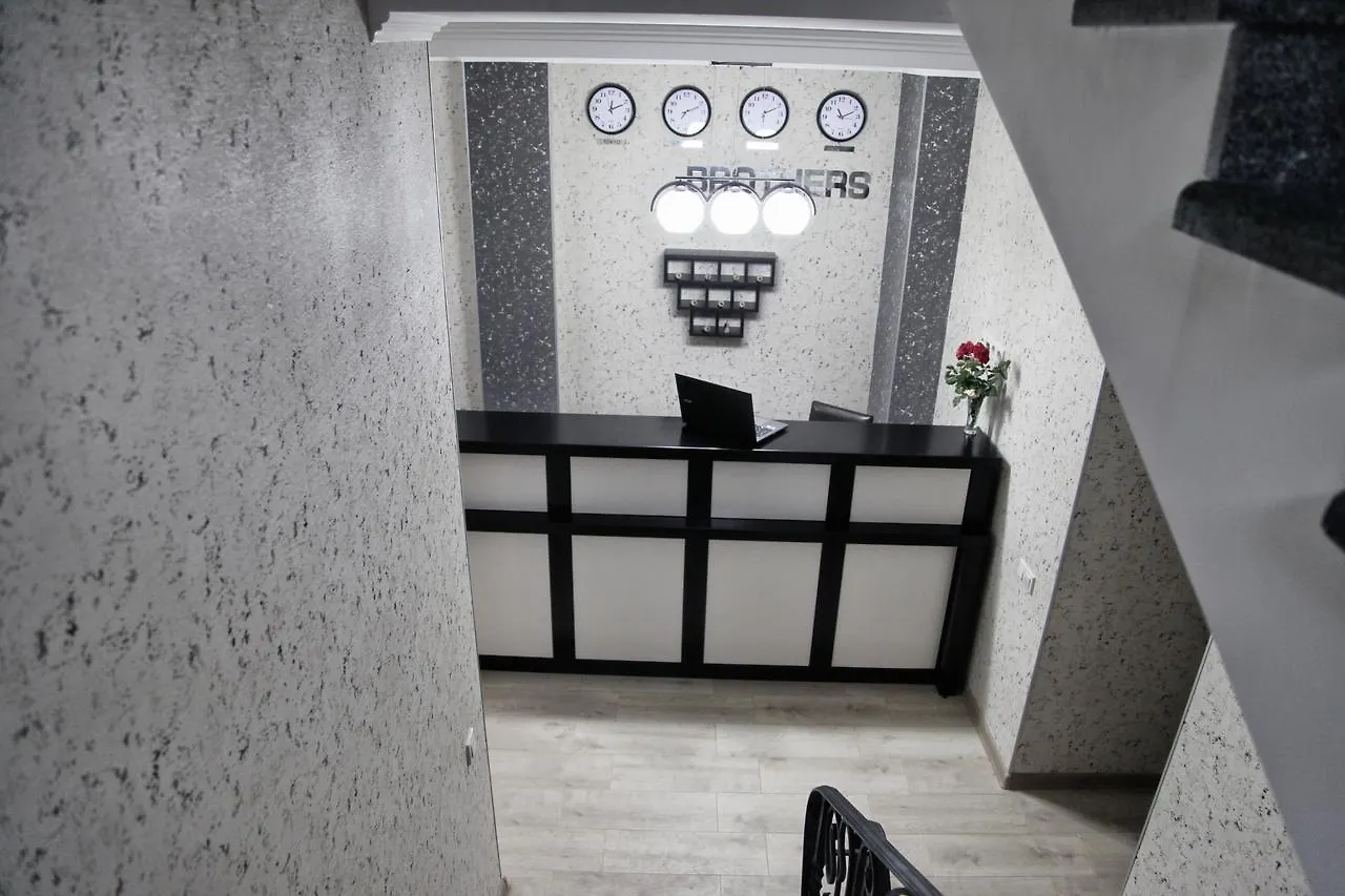 Hotel Four Brothers Tbilisi 3*,