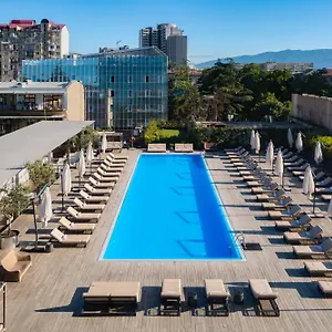 מלון - By Ihg, טביליסי