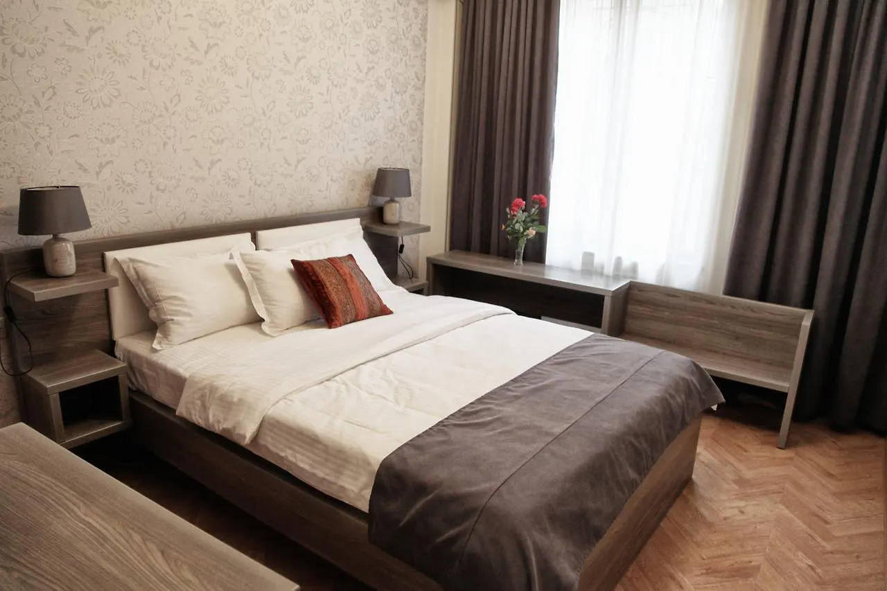 Hotel Four Brothers Tbilisi 3*,